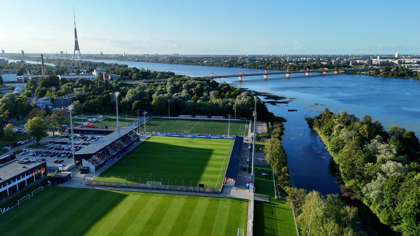 LNK Sporta Parks — Daugava
